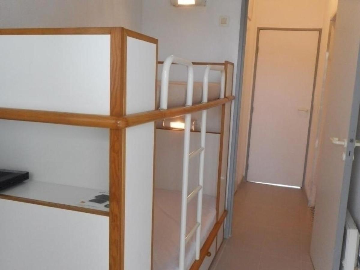 Studio Renove En Bord De Mer Avec Terrasse, Parking Et Wifi A Villeneuve-Loubet - Fr-1-252A-29 Екстериор снимка